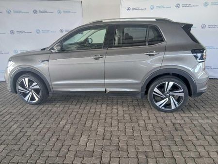 2021-Volkswagen-T-Cross-15-TSI-R-Line-Auto_1