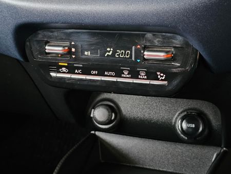 2024-Toyota-Starlet-15-XS_19