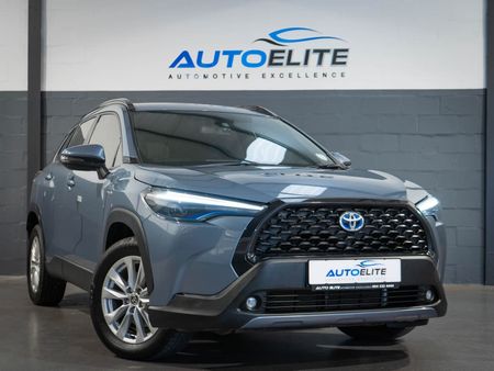 2024-Toyota-Corolla-Cross-18-XS-Hybrid_0