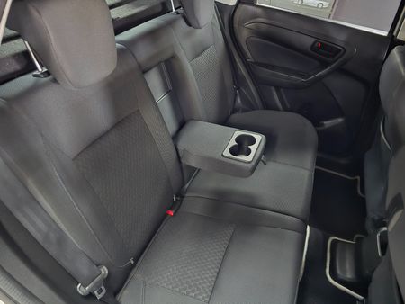 2022-Suzuki-Vitara-Brezza-15-GL_10