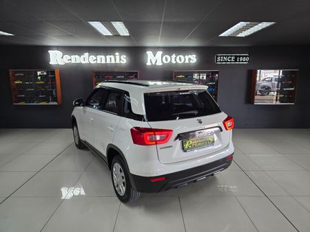 2022-Suzuki-Vitara-Brezza-15-GL_4