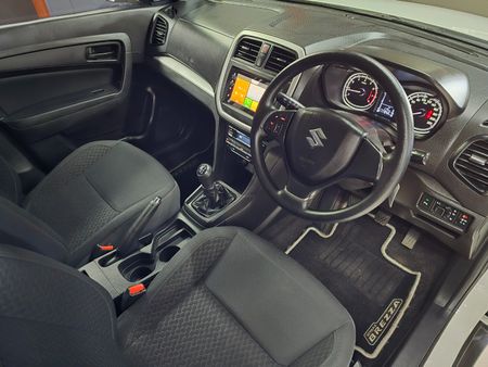2022-Suzuki-Vitara-Brezza-15-GL_7