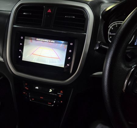 2022-Suzuki-Vitara-Brezza-15-GL_8