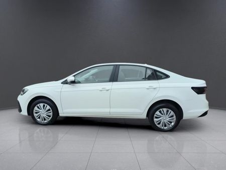 2024-Volkswagen-Polo-16-Classic-Auto_3