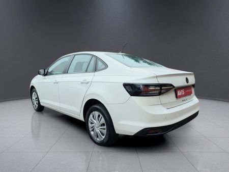 2024-Volkswagen-Polo-16-Classic-Auto_4