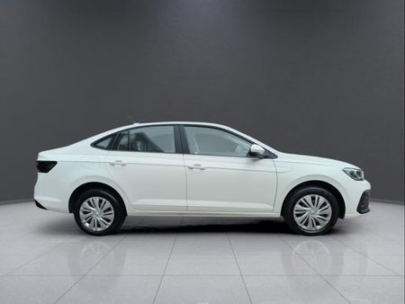 2024-Volkswagen-Polo-16-Classic-Auto_7