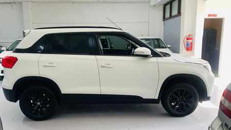 2022-Toyota-Urban-Cruiser-15-Petrol-Xs-Manual_2