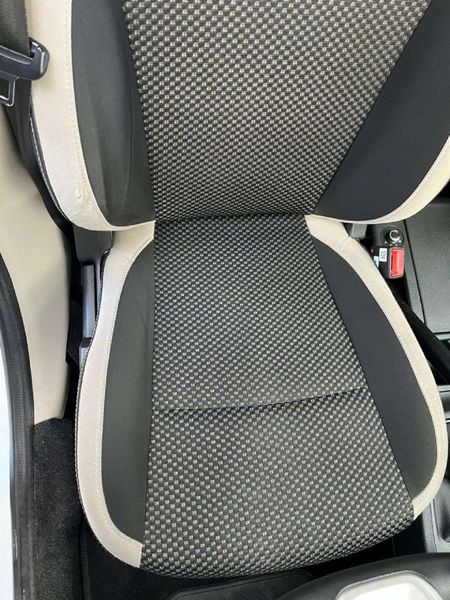 2020-Renault-Triber-10-Intens_11