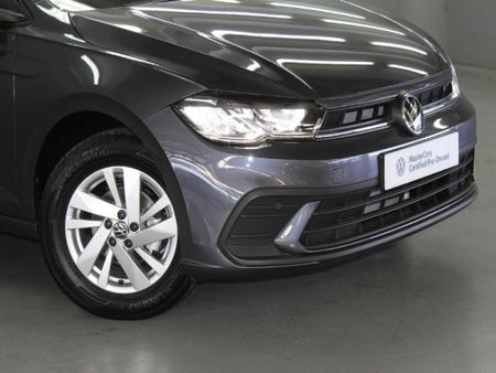 2026-Volkswagen-Polo-10-TSI_16