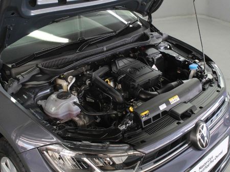 2026-Volkswagen-Polo-10-TSI_18