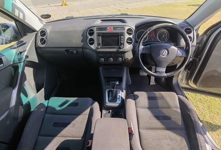 2008-Volkswagen-Tiguan-20-TSI-Sport-Style-4Motion-Auto_11