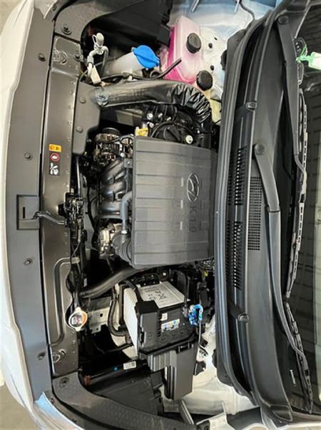 2026-Hyundai-Grand-i10-10-Motion_9