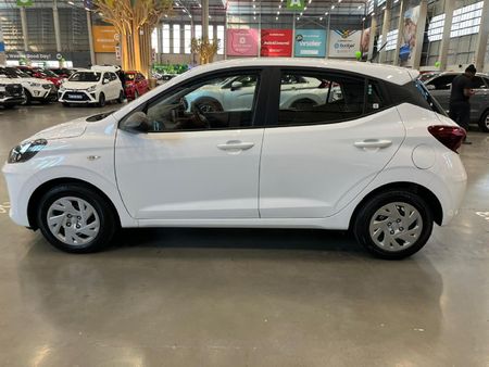 2026-Hyundai-Grand-i10-10-Motion_3