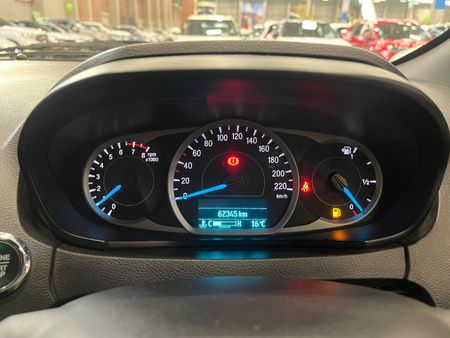 2021-Ford-Figo-Freestyle-15Ti-VCT-Titanium-5-dr_10