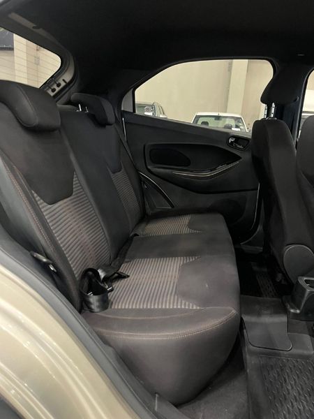2021-Ford-Figo-Freestyle-15Ti-VCT-Titanium-5-dr_11
