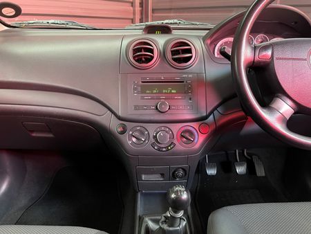 2010-Chevrolet-Aveo-16-LS-Hatch_13