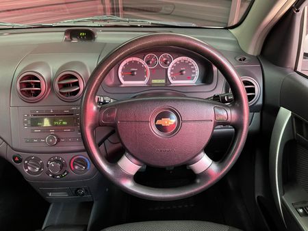 2010-Chevrolet-Aveo-16-LS-Hatch_14