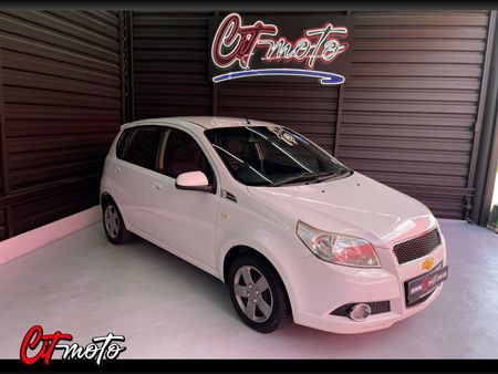 2010-Chevrolet-Aveo-16-LS-Hatch_3