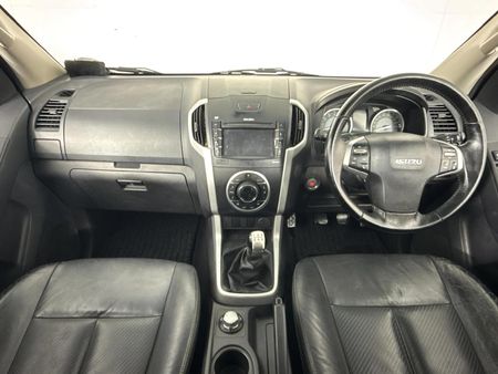 2017-Isuzu-KB-300-D-Teq-LX-4x4-Double-Cab_1