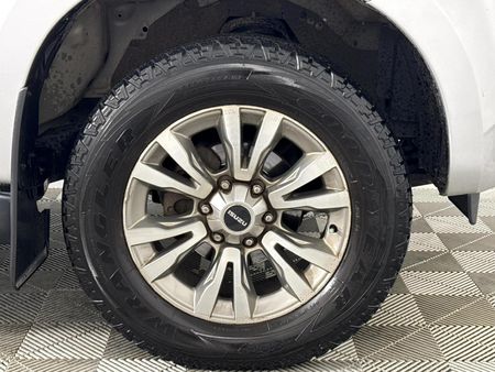 2017-Isuzu-KB-300-D-Teq-LX-4x4-Double-Cab_4