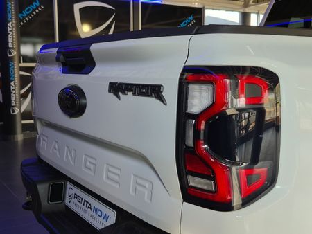 2025-Ford-Ranger-30-V6-Bi-Turbo-Ecoboost-Raptor-4x4-Auto_19