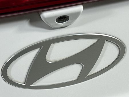 2025-Hyundai-Grand-i10-10-Motion_11