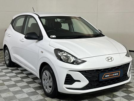 2025-Hyundai-Grand-i10-10-Motion_15