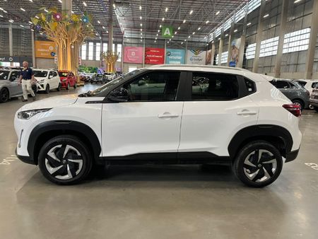 2025-Nissan-Magnite-10T-Acenta_5