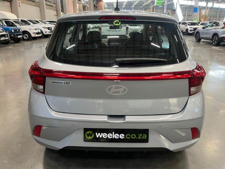 2026-Hyundai-Grand-i10-10-Motion_3