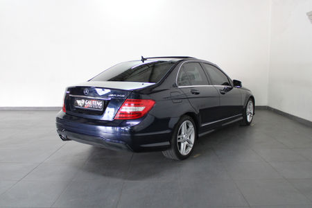 2013-Mercedes-Benz-C-Class-C-200-BE-Avantgarde-Auto_4