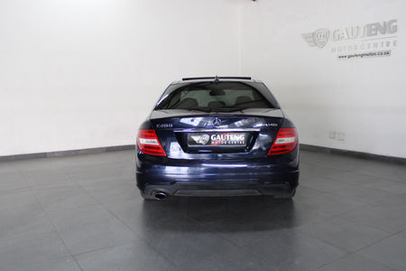 2013-Mercedes-Benz-C-Class-C-200-BE-Avantgarde-Auto_5