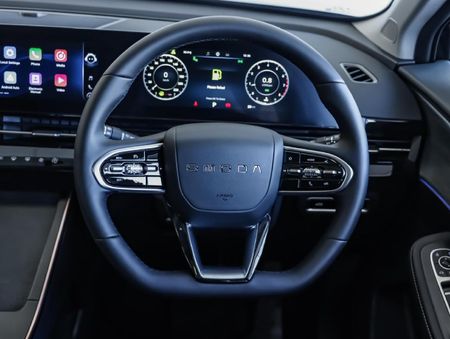 2026-Omoda-C5-15T-Luxury_13
