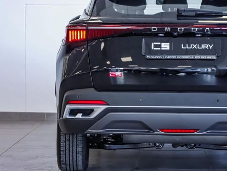 2026-Omoda-C5-15T-Luxury_22