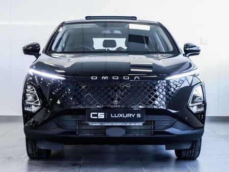 2026-Omoda-C5-15T-Luxury_3