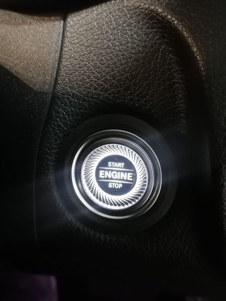 2020-Mercedes-Benz-C-Class-C300-Auto-with-Sunroof_19
