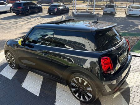 2023-MINI-Hatch-SPECIAL-PACKAGE-5-EDITION_4