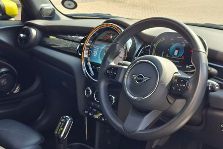 2023-MINI-Hatch-SPECIAL-PACKAGE-5-EDITION_8