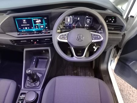 2026-Volkswagen-Caddy-Cargo-20-TDI-75kw-FC-PV_16
