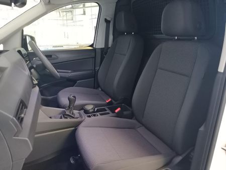 2026-Volkswagen-Caddy-Cargo-20-TDI-75kw-FC-PV_20