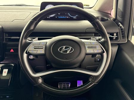 2022-Hyundai-Staria-22d-Luxury-Auto_12