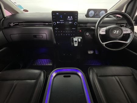 2022-Hyundai-Staria-22d-Luxury-Auto_1