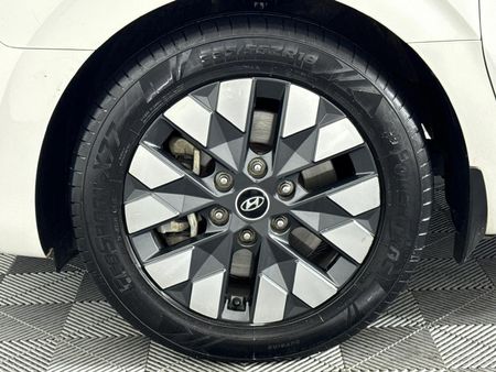 2022-Hyundai-Staria-22d-Luxury-Auto_4