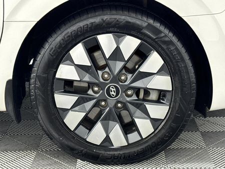 2022-Hyundai-Staria-22d-Luxury-Auto_5