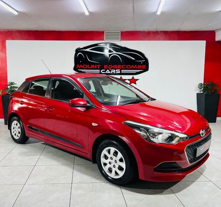 2015-Hyundai-i20-12-Motion_0