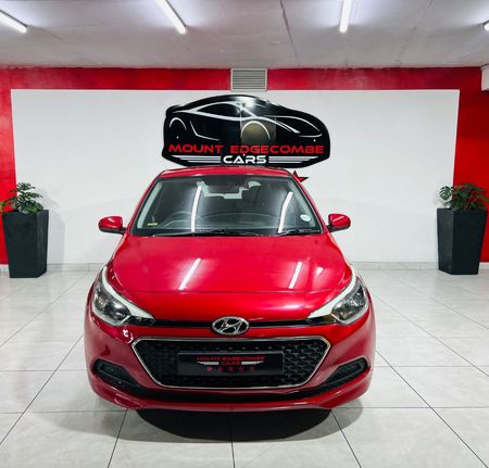 2015-Hyundai-i20-12-Motion_1