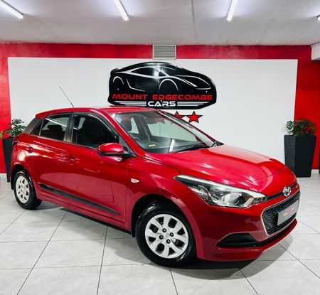 2015-Hyundai-i20-12-Motion_24
