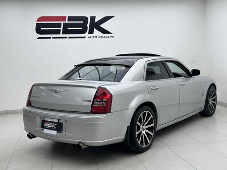 2006-Chrysler-300C-35-V6-Auto_5
