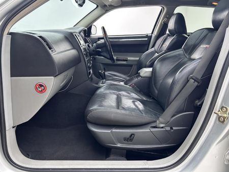 2006-Chrysler-300C-35-V6-Auto_6