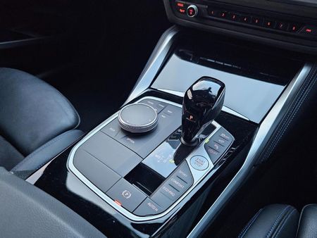 2022-BMW-2-Series-220i-M-Sport-Auto_10