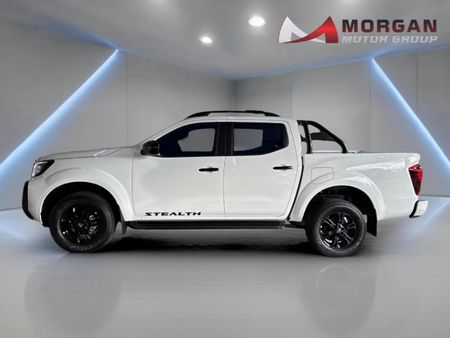 2026-Nissan-Navara-25DDTi-Stealth-Auto_3